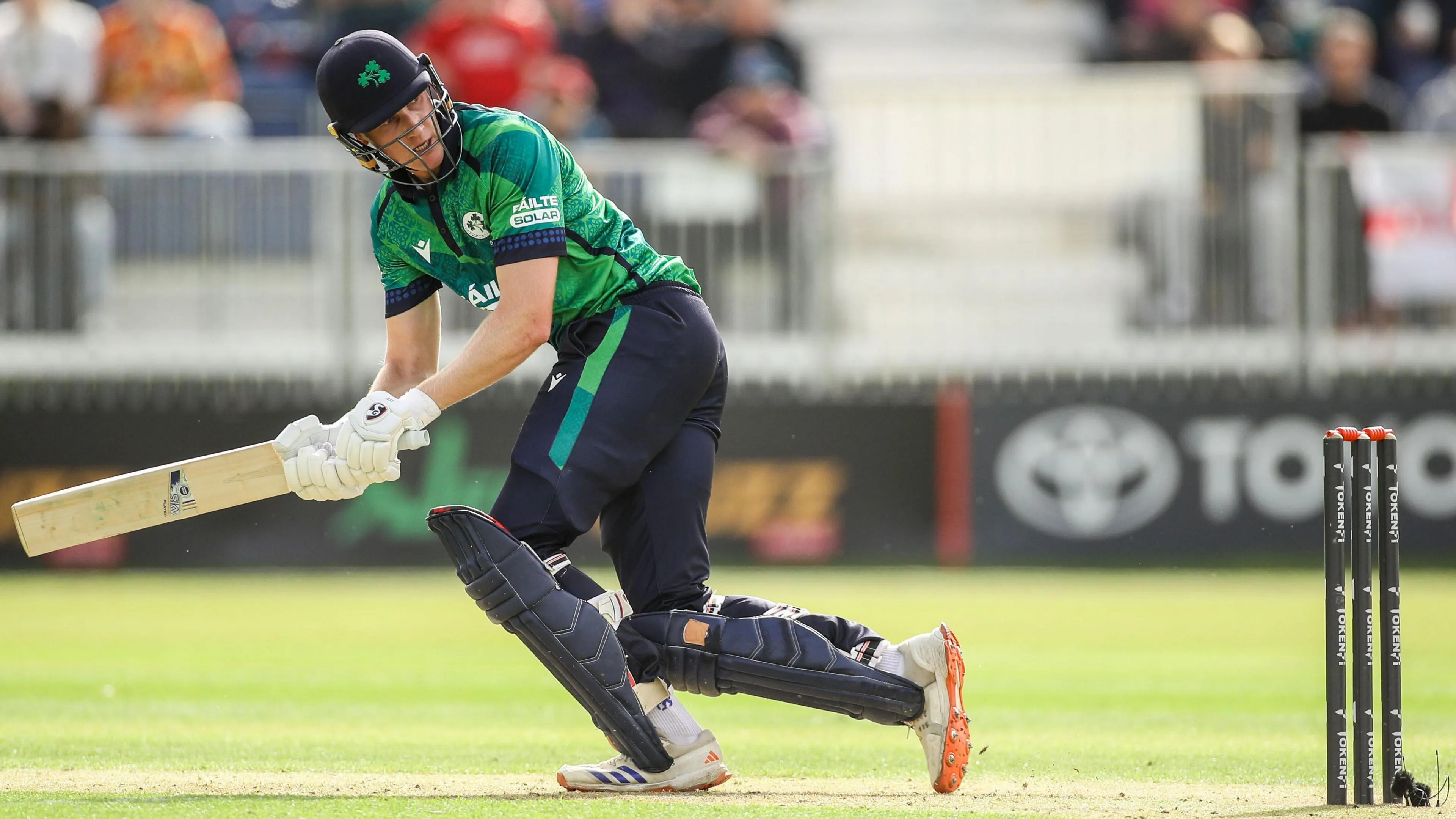Salt Guides England to First T20 Triumph Over Ireland